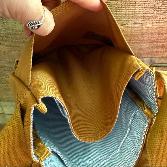 Unisex Carhartt Durable Adjustable Crossbody - Picture 10 of 12